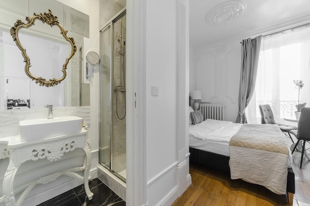The Thonet House - A Luxury Historic Collection Apartment Lyon Bagian luar foto