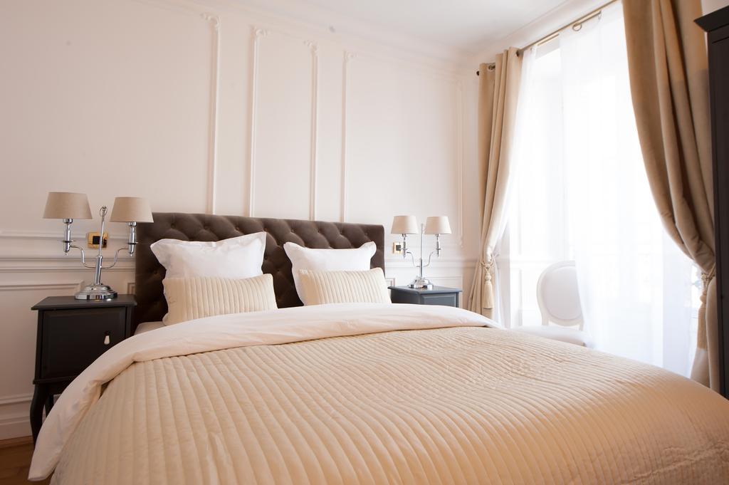 The Thonet House - A Luxury Historic Collection Apartment Lyon Bagian luar foto