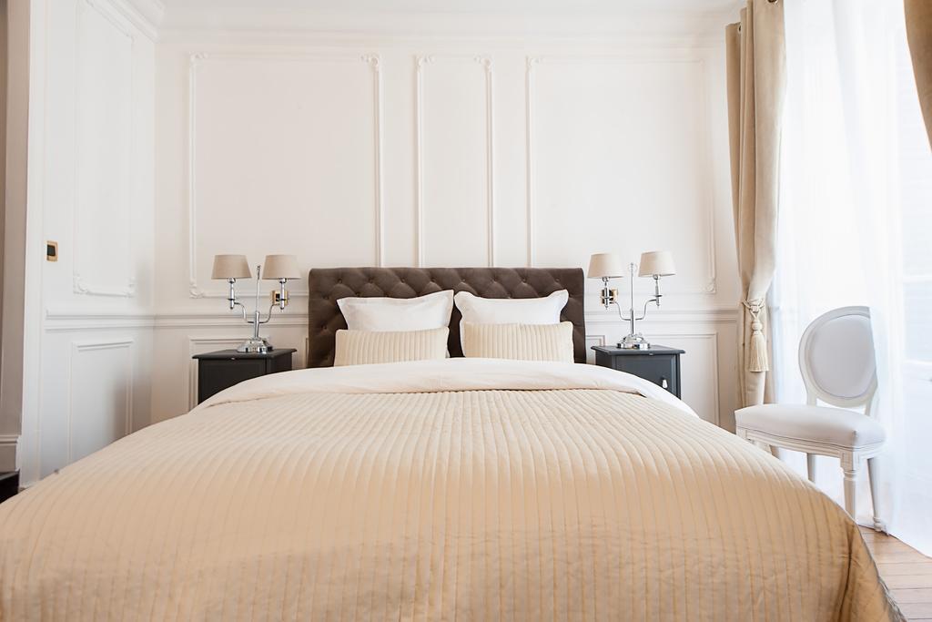 The Thonet House - A Luxury Historic Collection Apartment Lyon Bagian luar foto