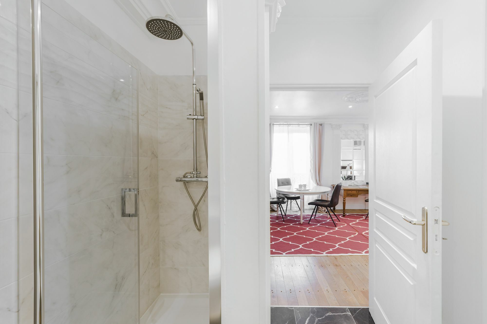 The Thonet House - A Luxury Historic Collection Apartment Lyon Bagian luar foto